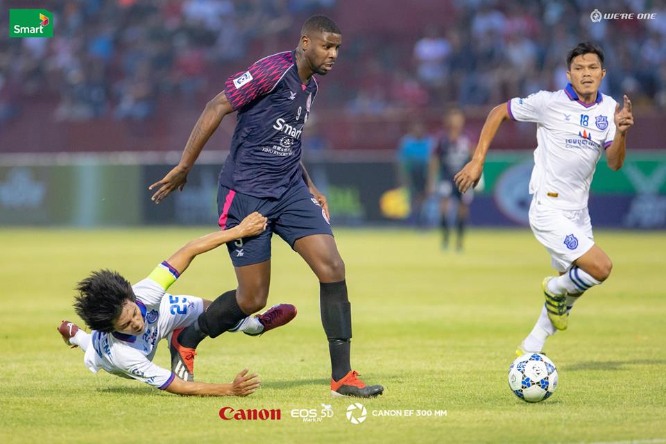 ខ្សែប្រយុទ្ធ​ភ្នំ​ពេញ​ក្រោ​នម្នាក់​ ត្រូវ​ត្រឡប់ទៅ​ស្រុកកំណើត​វិញ​ភ្លាម​ៗក្រោយ​មាន​បញ្ហា​របួស​ធ្ងន់ធ្ងរ​