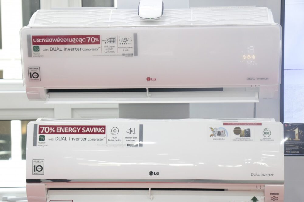 LG ដាក់បង្ហាញម៉ាស៊ីនត្រជាក់ដែលមានតំលៃថ្លៃជាងគេក្នុងប្រទេសកម្ពុជាគឺ LG Dual Cool with Air Purifying System បរិសុទ្ធគ្រប់ដង្ហើមចេញចូល ជាមួយប្រព័ន្ធបន្សុន្ធខ្យល់ និងសន្សំសំចៃភ្លើងជាងមុន