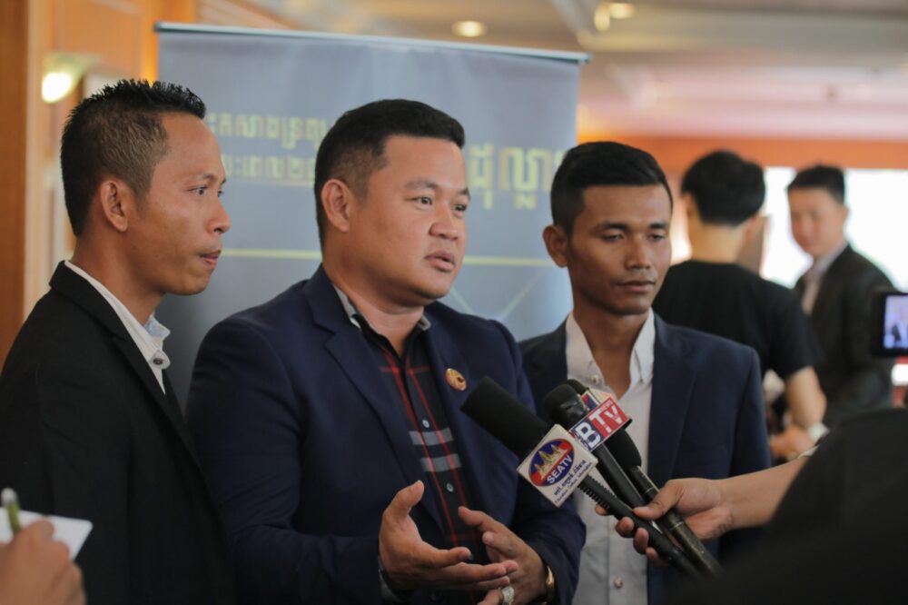 អ្នកជំនាញ​បង្ហាញ​គន្លិះ​រក​ប្រាក់ចំណេញ​លើ​ការ​វិនិយោគ​ក្នុងរយៈពេល២ឆ្នាំ​ឲ្យបាន១នល្លា​រអា​មេ​រិក