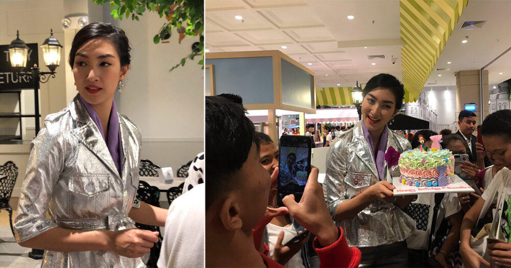 តារា​ថៃ​កញ្ញា​ ​ផេន​ខេ​ក​ ​មិន​ស្រក់​ទឹកភ្នែក​មិនបាន​ ​ខណៈ​ឃើញ​អ្នកគាំទ្រ​កម្ពុជា​កាន់​នំ​ខួបកំណើត​ចូល​មករ​ក​នាង​