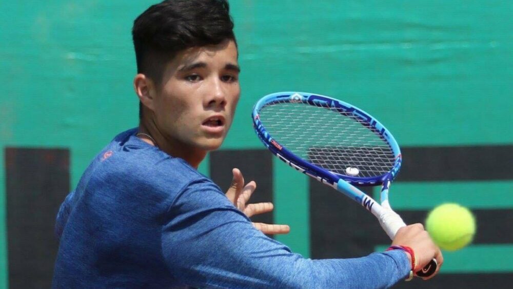 ទេព​ ​ទី​ម៉ូ​ធី​ ​ទទួល​បានការ​ហ្វឹកហាត់​វាយ​កូន​បាល់​ជាមួយនឹង​អាហារូបករណ៍​រយៈពេល​ ​4ឆ្នាំ​នៅ​អាមេរិក​