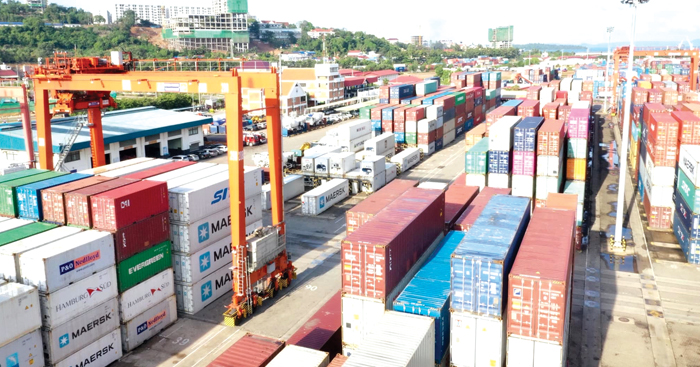 បរិមាណ​ទំនិញ​ឆ្លងកាត់​កំពង់ផែ​ស្វយ័ត​ខេត្ត​ព្រះសីហនុ​ បាន​កើនឡើង​ខ្ពស់​ក្នុង​ឆ្នាំ2018​ ​និង​បន្ត​កើនឡើង​ទៀត​នៅ​ឆ្នាំនេះ​