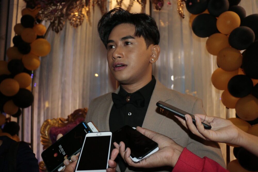 លោក ពុទ្ធិស័ក្ត កាន់តែឡើងកូដមានទីផ្សាសម្ដែងខ្លាំងជាងចម្រៀង