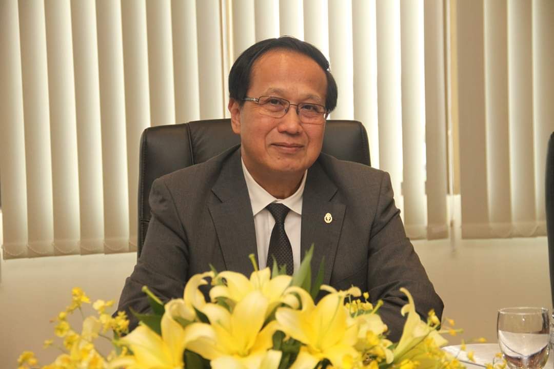 ​អ្នក​ធុរកិច្ច​ចិន​ ​គ្រោង​វិនិយោគ​ប្រព័ន្ធ​ឃ្លាំង​ស្តុក​ ​និង​ឡ​សម្ងួត​ស្រូវ​-​អង្ករ​នៅ​កម្ពុជា​