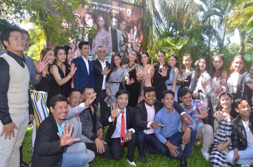 ប៉ុ​ស្ដិ៍​លេខ៥​ ​ក្រុងពាលី​រឿង​ភាគ​ទី​ ​២០​ ​«​ភ្លើង​គំនុំ​»​ ​