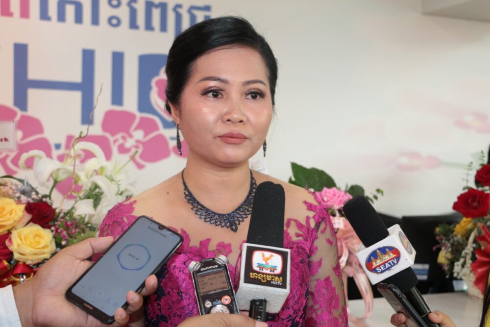 កម្មវិធី​សម្ពោធ​ជា​ផ្លូវការ​របស់​មន្ទីរពេទ្យ​ ​អ័រ​ឃី​ដកោះ​ពេជ្រ​ ​