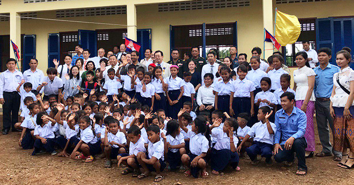 ជប៉ុន​ជួយ​សាងសង់​ អគារសិក្សា​ថ្មី​ ១ខ្នង​ ៤បន្ទប់​ ដងទង់​ជាតិ​ ខ្លោងទ្វារ​ ​បំពាក់​គ្រឿងសង្ហារិម​គ្រប់គ្រាន់​នៅ​សាលាបឋមសិក្សា​ សេក​សក​