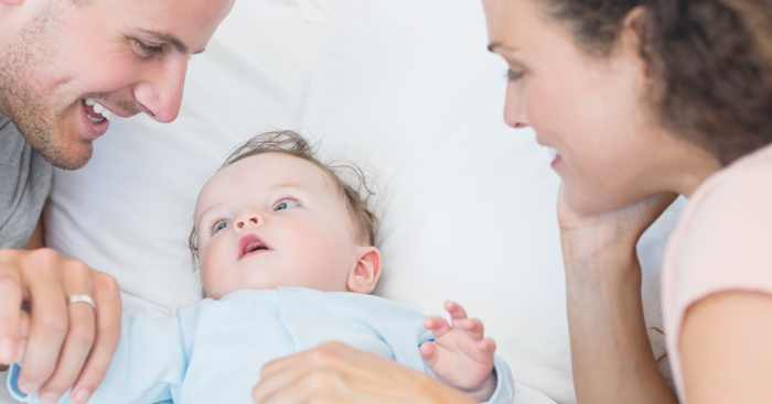 វិធីធ្វើឱ្យទារកទើបនឹងកើត ឆាប់ចំណាំមុខឪពុកម្តាយ