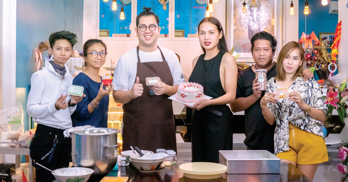 សេវាកម្មថ្មី និងមុខម្ហូបថ្មីហាង ដឺសៀលក៍ ហ្គាឌឹន