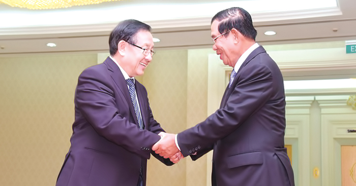 សម្តេច​នាយក​រដ្ឋមន្ត្រី​ ស្នើ​ឱ្យ​ចិន​ជួយ​បណ្តុះ​បណ្តាល​លើ​វិស័យ​វិទ្យាសាស្ត្រ​ និង​បច្ចេកវិទ្យា​