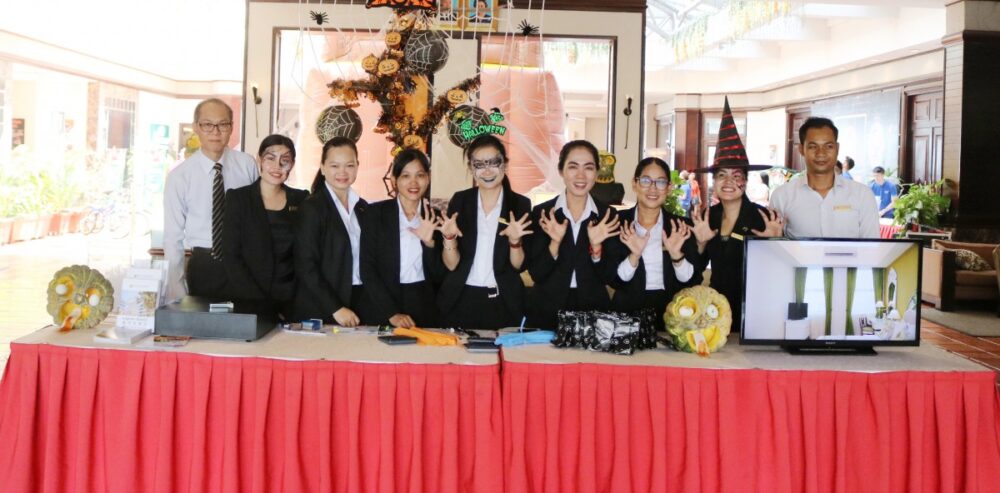 សណ្ឋាគារ Himawari Hotel Apartments និងសាលាអន្តរជាតិ SCIA រួមគ្នារៀបចំកម្មវិធីបុណ្យ Halloween