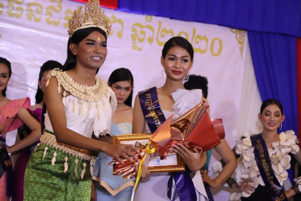 អស្ចារ្យ!! ការបង្ហាញ​ពាន​ឈុត​តំណាង​តំណាង​ជាតិ​ ​ប្រចាំ​ខេត្ត​ក្រុង​ ​កញ្ញា​ភពផែន​ដី​កម្ពុជា​