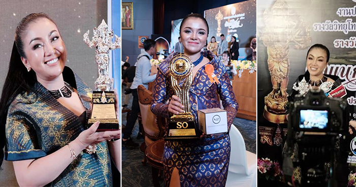 ឌួង​ ​ហ្សូ​រី​ដា​ ​និង​ ​ឌួង​ ​ហ្សូ​រី​ម៉ា​ ​លើក​ពាន​ឆ្នើម​នៅ​ប្រទេស​ថៃ​ ​