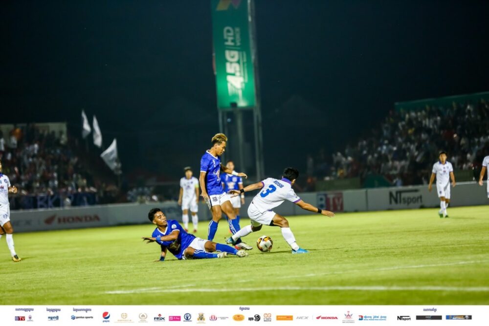 ទើបតែ​លើកឡើង​ដល់​វគ្គ​ផ្តាច់ព្រ័ត្រ​ ​HUN​ ​SEN​ ​CUPលើក​ទី1​ ​មែន​ ​តែ​បឹង​កេត​បាន​លើក​ពាន​