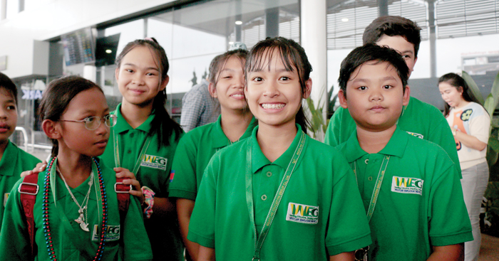 សិស្ស​កម្ពុជា​ 8រូប​មក​ពី​បង្ហាញ​វប្បធម៌​ និង​ប្រពៃណី​ខ្មែរ​ទៅកាន់​សិស្ស​នៅ​អាមេរិក​