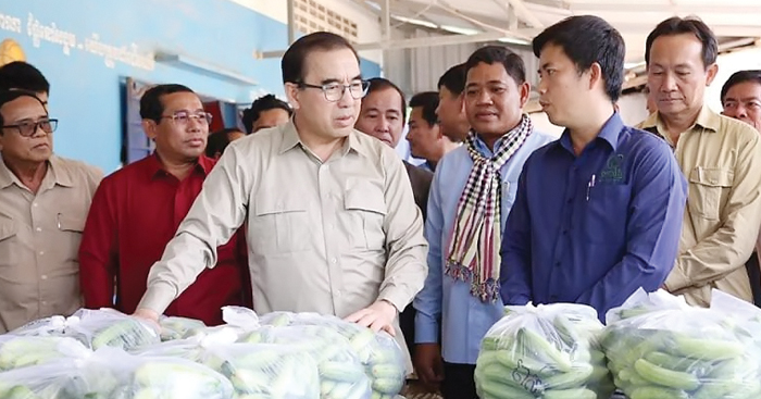 សក្តា​នុ​ពល​នៃ​វិ​ស័យ​កសិ​-ឧស្សាហកម្ម​កែច្នៃ​ជំរុញ​គោលដៅ​កសិករ​វ័យ​ឆ្លាត​