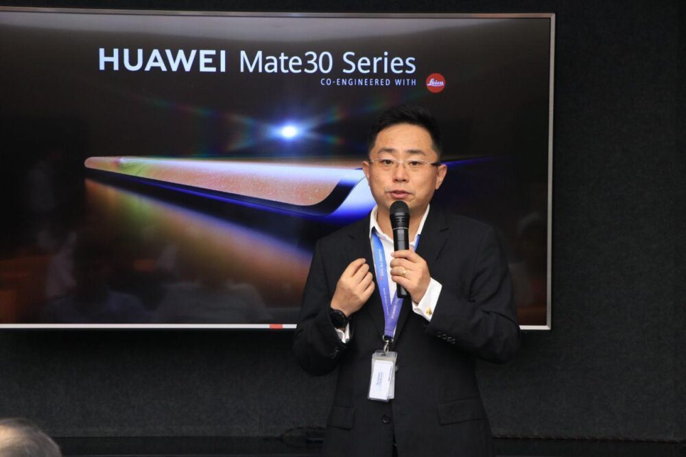 កក្រើកទៀតហើយ! Huawei ចេញយុទ្ធសាស្រ្តខ្លាំងថ្មី ១ទៀត សម្រាប់វាយលុកទីផ្សារស្មាតហ្វូននៅកម្ពុជា