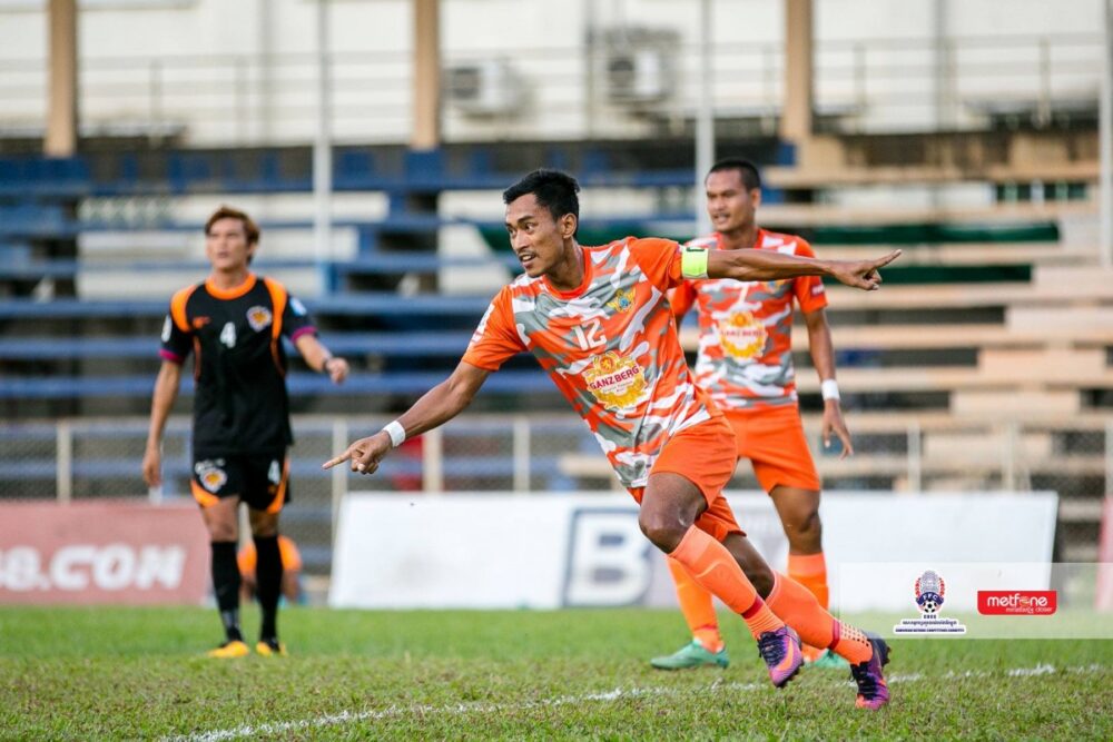 រ៉ឹង​ ​ប៊ុ​ន​ហៀង​ ​ទុក​ឱ្យ​ក្លិប​ក្រសួងការពារជាតិ​កំណត់​វាសនា​ខ្លួន​ ​នៅ​ឆ្នាំ2020​ ​