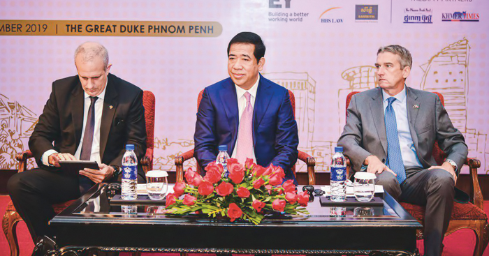 ការ​ធ្វើ​ទំនើបកម្ម​ក្នុង​ប្រព័ន្ធ​គ្រប់គ្រង​ពន្ធដារ​ ជំរុញ​ឱ្យ​មាន​កំណើន​ចំណូល​សេដ្ឋកិច្ច​ជាតិ​