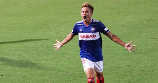 Theerathon​ ​ដាក់​អាវ​ឱ្យ​ដេញថ្លៃ​បាន​តម្លៃ​ជាង​ ​2ម៉ឺន​ដុល្លារ​