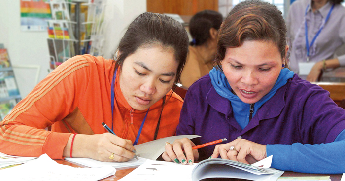 ក្រសួង​អប់រំ​នឹង​ពង្រីក​ថ្នាក់​អក្ខរ​កម្ម​តាម​រោងចក្រ​ដើម្បី​ផ្តល់​ឱកាស​ឱ្យ​ពួកគាត់​អភិវឌ្ឍ​សមត្ថភាព​