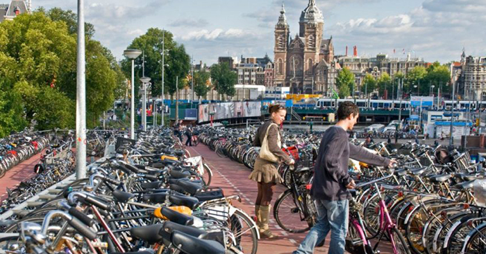 ប្រទេស​ហូ​ឡង់​ ចាប់ផ្តើម​វិនិយោគ​ថវិកា​ដើម្បី​ជំរុញ​ឱ្យ​ប្រជាជន​ជិះកង់​