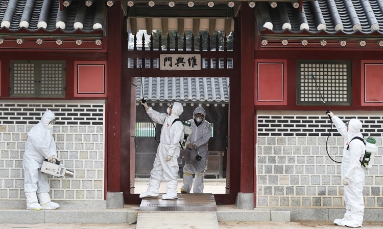 ពលរដ្ឋ​កូរ៉េខាង​ត្បូង​ជាង​556នាក់​បាន​ឆ្លង​មេរោគ​កូរ៉ូណា COVID-19 គិត​មក​ដល់​ល្ងាច​នេះ