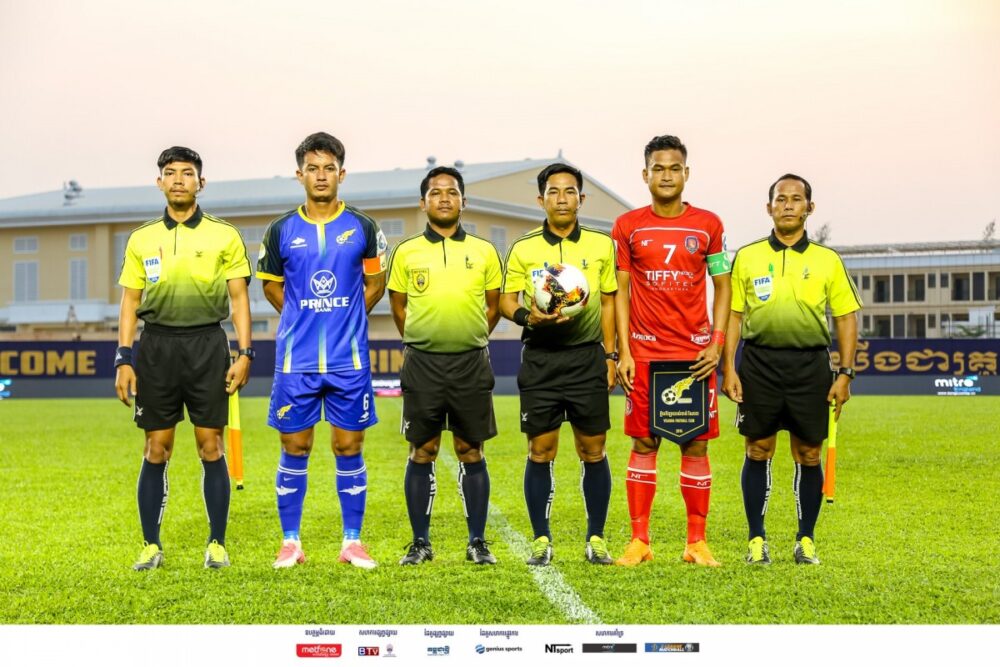 លីកកំពូលកម្ពុជា និងពានរង្វាន់សម្តេច ប្រកាសផ្អាកជាផ្លូវការហើយ