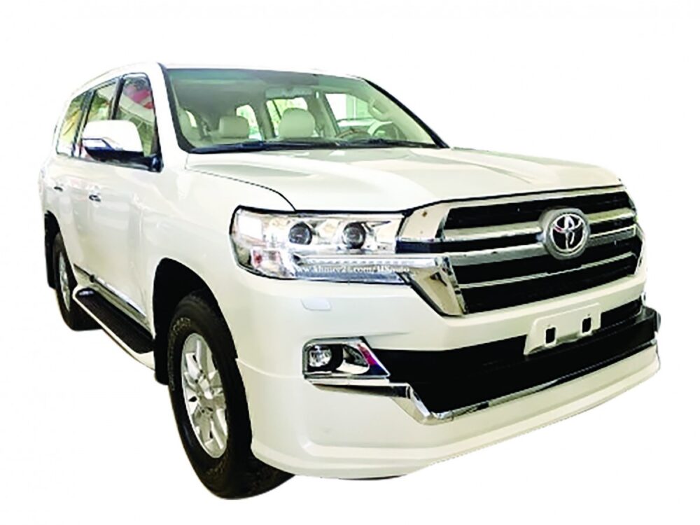 រថយន្ត Land Cruiser GX.R ឆ្នាំ2011
