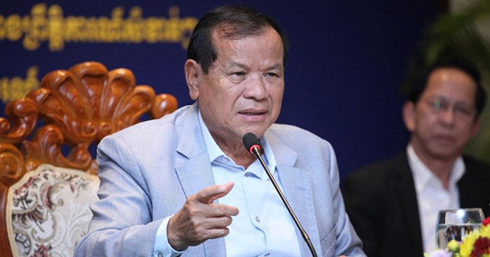 រដ្ឋមន្ត្រី​ទេសចរណ៍​ផ្សព្វផ្សាយ​វិធានការ​របស់​រាជរដ្ឋាភិបាល​ និង​ក្រសួងទេសចរណ៍​ជូន​ដល់​បុគ្គលិក​និយោជិត​ និង​មគ្គុទ្ទេសក៍​នៅ​សៀមរាប​ដែល​រង​ផល​ប៉ះពាល់​ក្នុង​ដំណាក់កាល​វិបត្តិ​ជំងឺ​ COVID​-19​