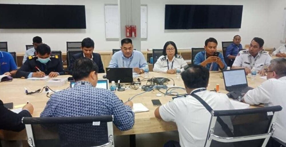 COVID-19៖ ​កម្ពុជា​​ដាក់​​មនុស្ស​40​នាក់​​​ក្រោម​​ការ​តាម​ដាន​​សុខ​ភាព​ និង​​4​នាក់​ទៀតដាក់​ឱ្យ​នៅដាច់ដោយឡែក ព្រោះ​មាន​ជាប់​ទាក់​ទិន​នឹង​ជន​ជាតិ​ជប៉ុន​ដែល​ផ្ទុក​មេរោគ Covid-19