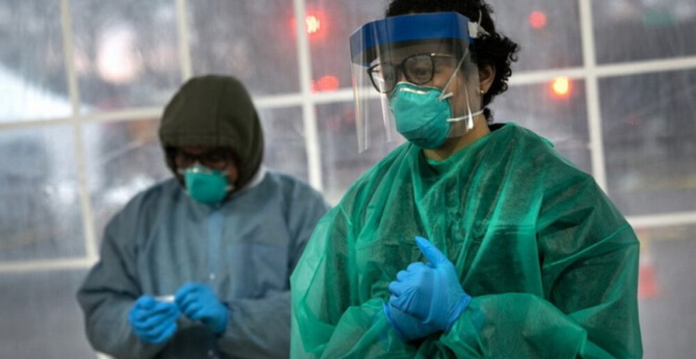 ចុំ?!? មន្ទីរពេទ្យជាច្រើននៅអាមេរិក គំរាមដេញគ្រូពេទ្យចេញ ឈប់ឱ្យធ្វើការ និងហាមនិយាយរឿងផ្ទៃក្នុងមន្ទីរពេទ្យ