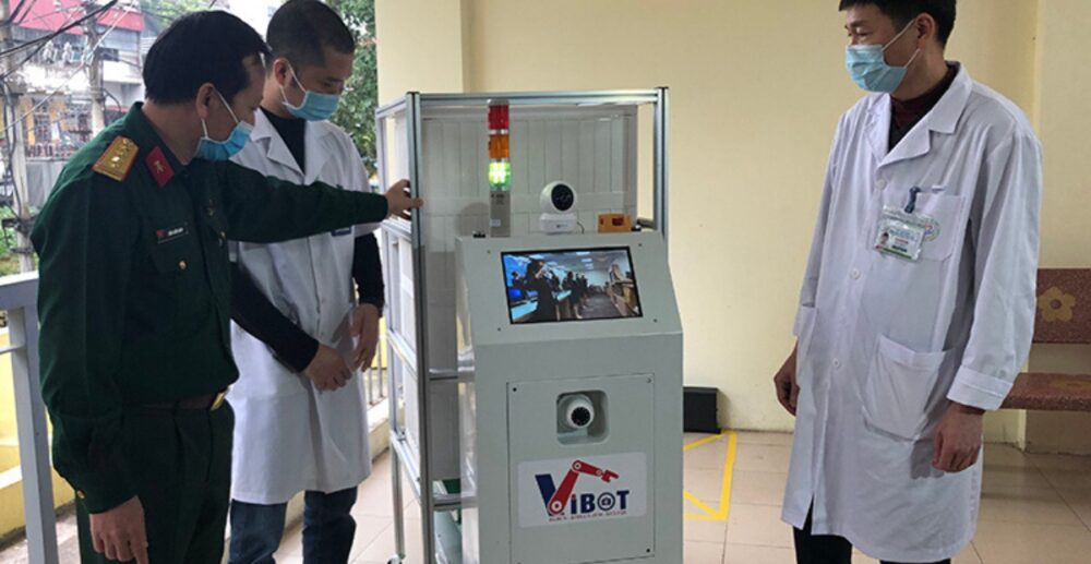 វៀតណាមបង្កើតបានរ៉ូបូតថ្មី អាចបំពេញកិច្ចការគិលានុបដ្ឋាកបានច្រើន ពិសេសគឺការងារប្រឈមនឹង COVID-19