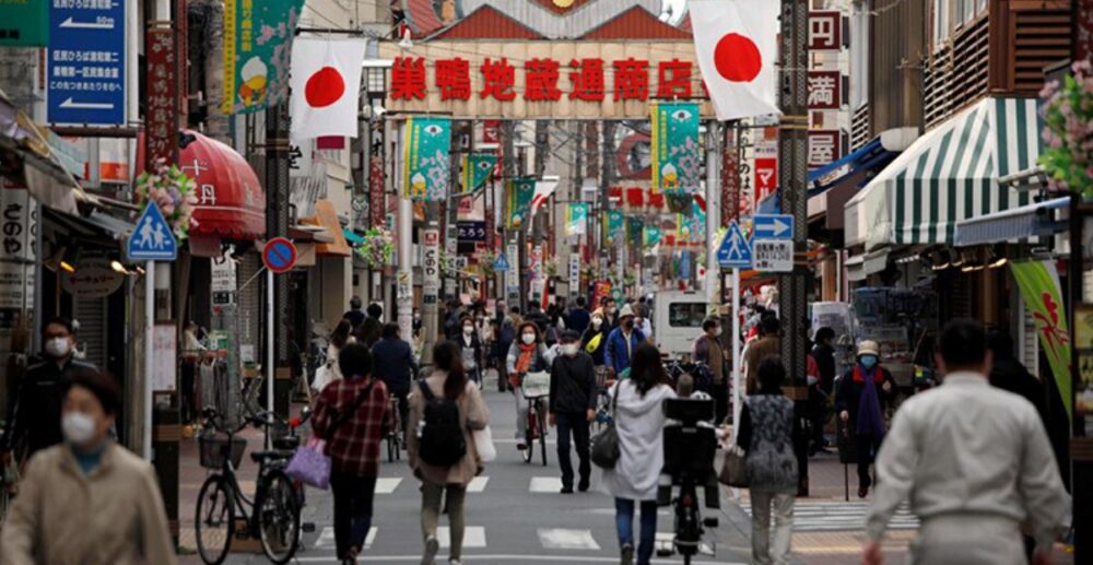 COVID-19! ជប៉ុន​ស្នើ​ឱ្យ​ពលរដ្ឋ​ទូទាំង​ប្រទេស​​ “កុំចេញ​ក្រៅ​​ផ្ទះ”​ បន្ទាប់​ពីមាន​ការ​​ព្រមាន​ថា​ មនុស្ស​400,000​នាក់​នឹង​ស្លាប់