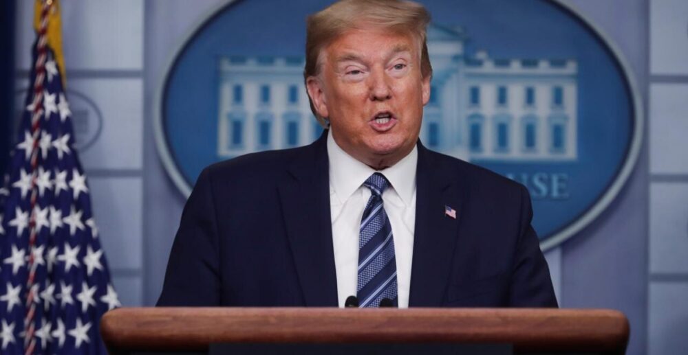 លោក​ Trump៖ នឹង​ហាម​មិន​ឱ្យ​ជនបរទេស​ចូល​ទឹក​ដី​អាមេរិក​ក្នុង​រយៈ​ពេល​60​ថ្ងៃ​