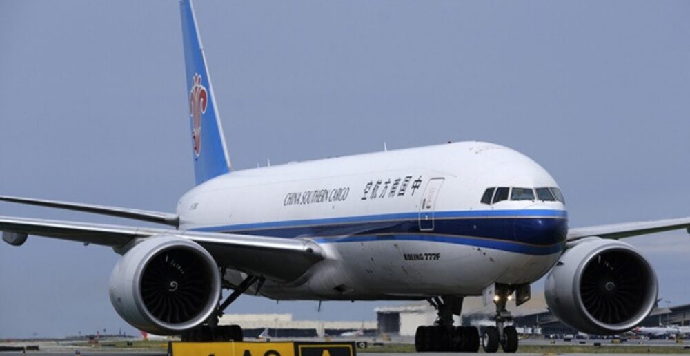 យន្តហោះនៃប្រទេសចំនួន7 ដែលហោះទៅយកសម្ភារសុខាភិបាលពីចិន ត្រូវត្រឡប់មកស្រុកដោយដៃទទេ