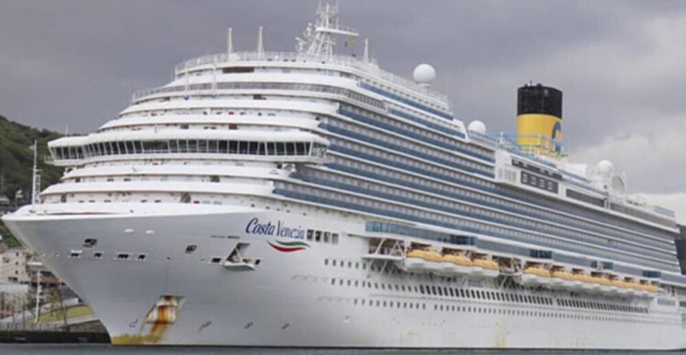 នាវិក​90​នាក់​បាន​ឆ្លង​COVID-19 នៅ​លើ​នាវា​ទេសចរណ៍​Costa Atlantica របស់​​អ៊ីតាលី​ ដែល​សំចត​​នៅ​ជប៉ុន