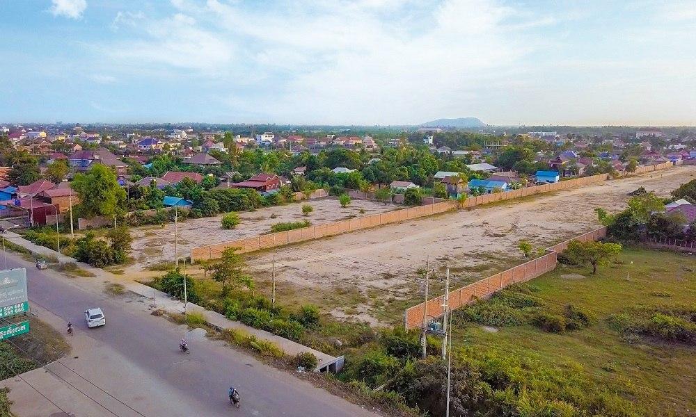 ការ​គំរាម​គំហែង​ពី​មេរោគ Covid-19 ជា​ឱកាសល្អ​សម្រាប់​អ្នកមាន​ធនធាន​ទិញ​ដី​ទុក​យកចំណេញ