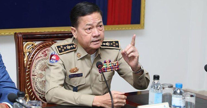 អគ្គស្នងការនគរបាលជាតិបញ្ជាក់ជាថ្មីថា មិនឱ្យសមត្ថកិច្ចឃាត់យានយន្តដែលគ្មានកំហុសដើម្បីសួររកឯកសារទេ