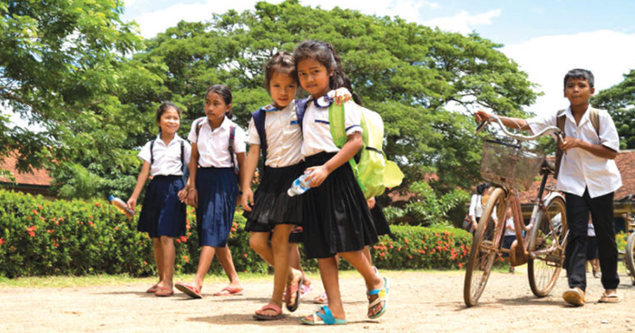 UNICEF ថាកុមារមិនបានទៅសាលាកាន់តែយូរ កាន់តែលំបាកត្រឡប់ទៅរៀនវិញ