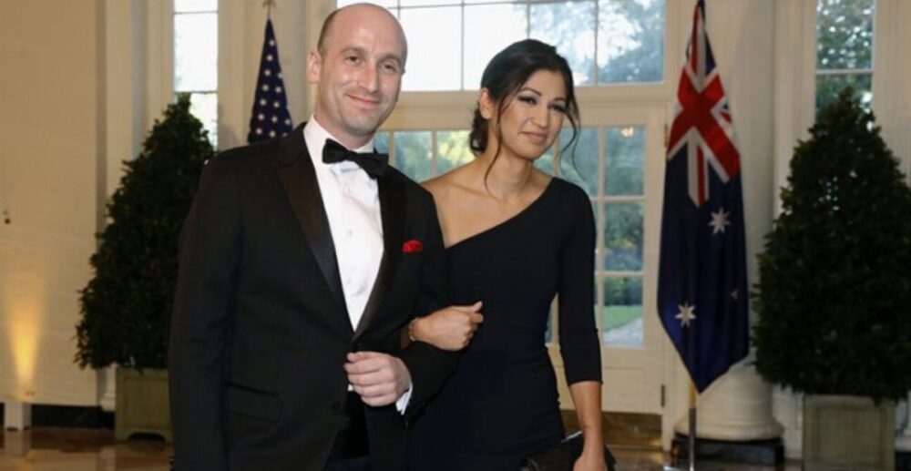 ជំនួយ​ការ​របស់​អនុប្រធានាធិបតី​អាមេរិកាំង​ ឆ្លង​វីរុស​COVID-19