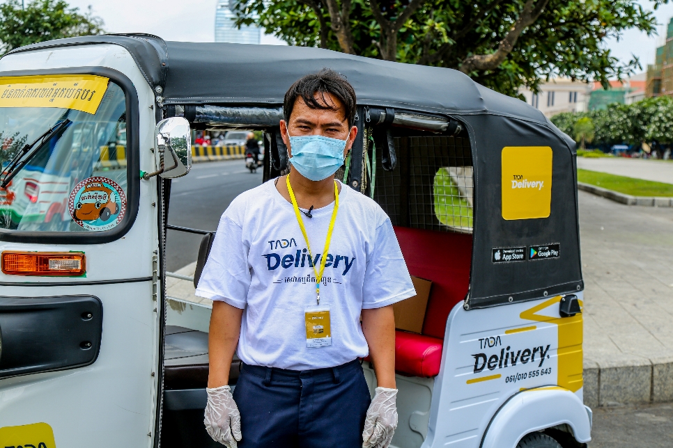 កម្មវិធីសេវាដឹកជញ្ជូនទំនិញក្រុមហ៊ុន​ TADA រក្សាទំនាក់ទំនងអាជីវកម្ម និងអតិថិជន ក្នុងគ្រាលំបាក 