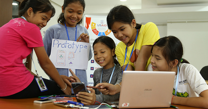 ក្រសួងអប់រំថា មានសេដ្ឋកិច្ចឌីជីថលបានទាល់តែមានការអប់រំឌីជីថល