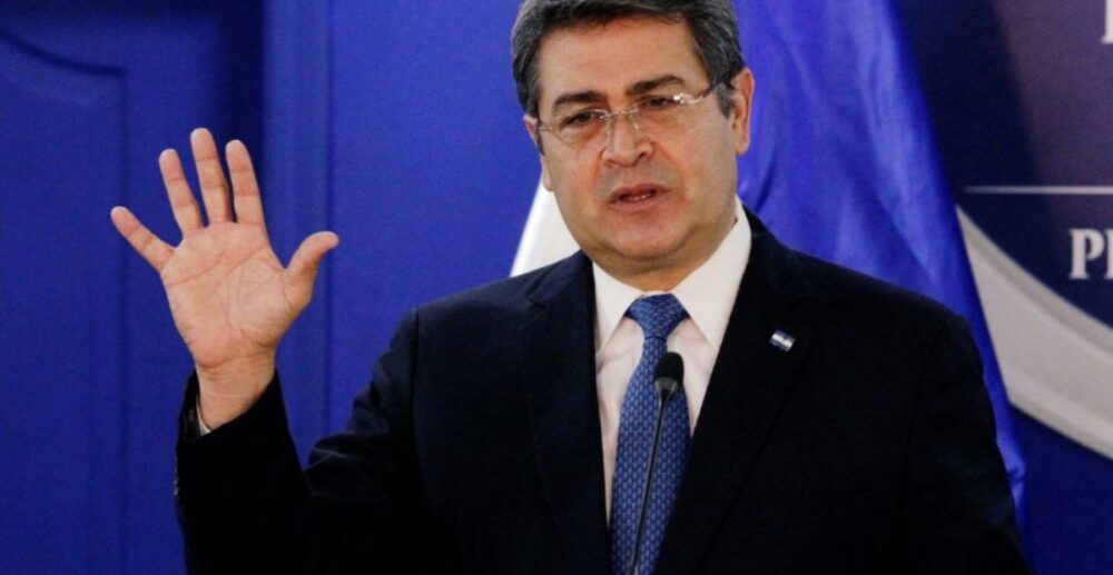 ប្រធានាធិបតី​ហុងដូរ៉ាស​ត្រូវ​ដាក់​អុកស៊ីសែន ក្រោយ​ពី​បាន​ឆ្លង​COVID-19