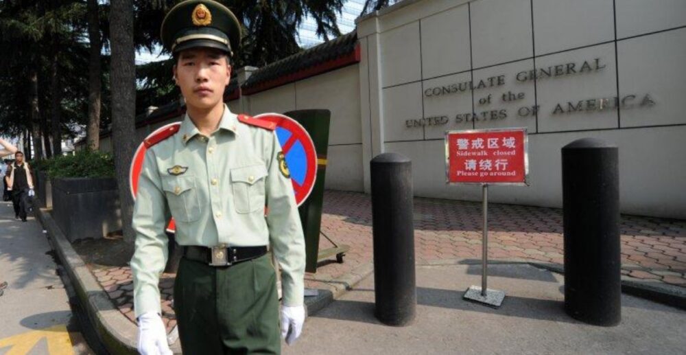 ចិន​បញ្ជា​ឱ្យ​បិទ​ស្ថាន​អគ្គ​កុង​ស៊ុល​អាមេរិកាំង​ ដើម្បី​ឆ្លើយតប​​នឹង​ការ​បិទ​ស្ថាន​អគ្គកុង​ស៊ុលចិន​នៅ​ Houston