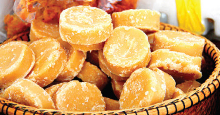 ស្ករត្នោតក្លែងក្លាយជាមេរោគថ្មីសម្រាប់ផលិតផលក្នុងស្រុក | La Reine Media