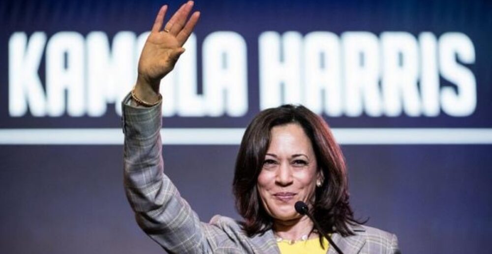 បក្ខភាពអនុប្រធានាធិបតីដែលទើបត្រូវបានជ្រើសរើសដោយលោក Joe Biden មានដើមកំណើតអាស៊ី-អាហ្វ្រិក