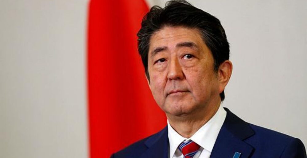 បន្ទាប់ពីលោក Shinzo Abe លាលែងពីតំណែងនាយករដ្ឋមន្ត្រីជប៉ុន តើអ្នកណានឹងឡើងមកស្នងតំណែងនេះ?