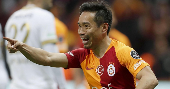 ខ្សែការពារជប៉ុន Nagatomo ផ្លាស់ទៅលេងនៅ Marseille