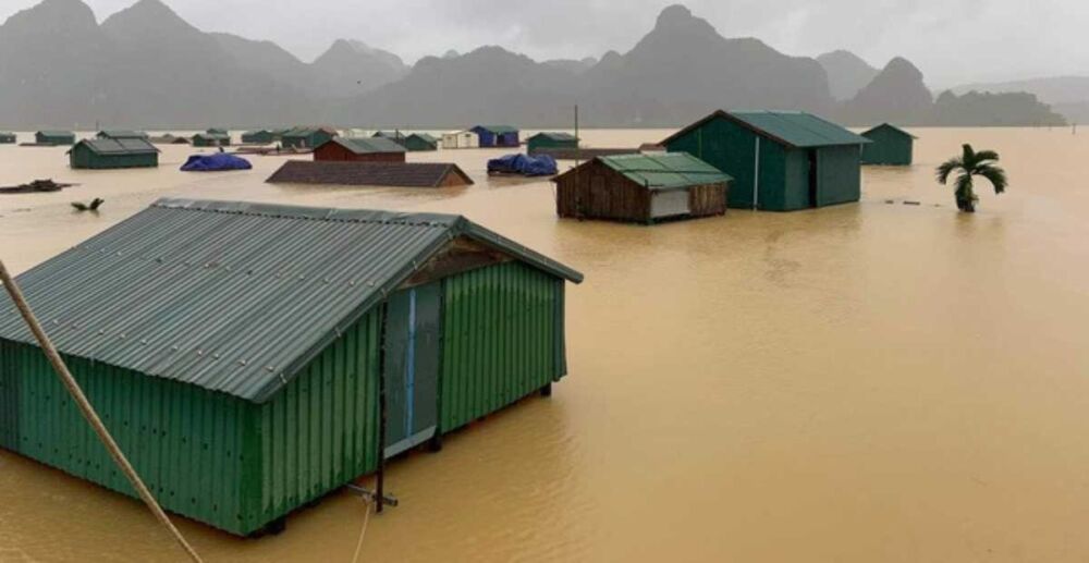 ដើម្បីទប់ទល់​នឹង​ទឹក​ជំនន់ ​ពល​រដ្ឋ​វៀត​ណាម​នាំ​គ្នា​ច្នៃ​ផ្ទះបណ្ដែតទឹកពិសេសដែលអាចឱ្យពួកគេរស់នៅជាមួយគ្រោះធម្មជាតិនេះបានដោយសុវត្ថិភាព